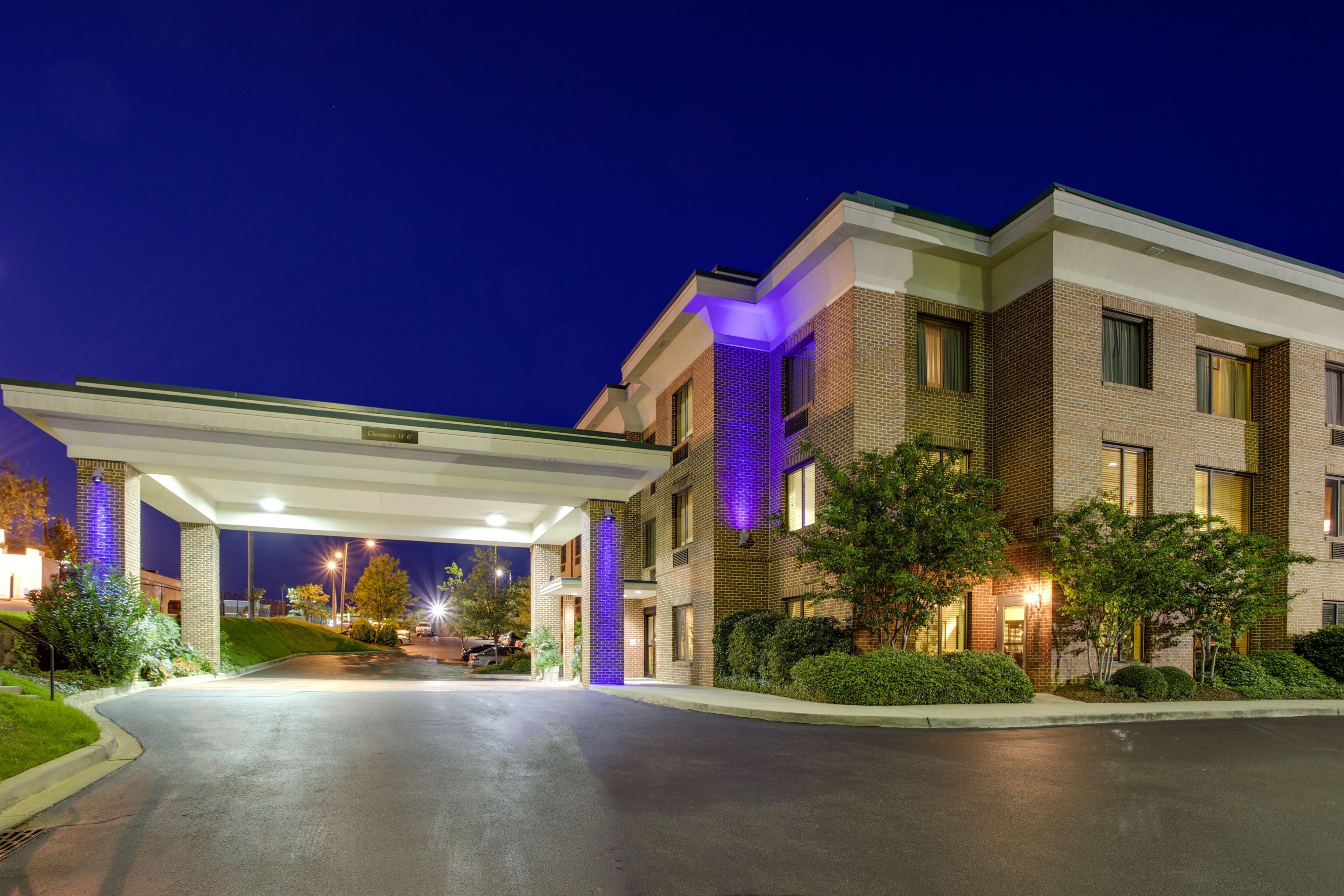 Holiday Inn Express Hotel & Suites Columbia-I-20 At Clemson Road By Ihg Exterior photo