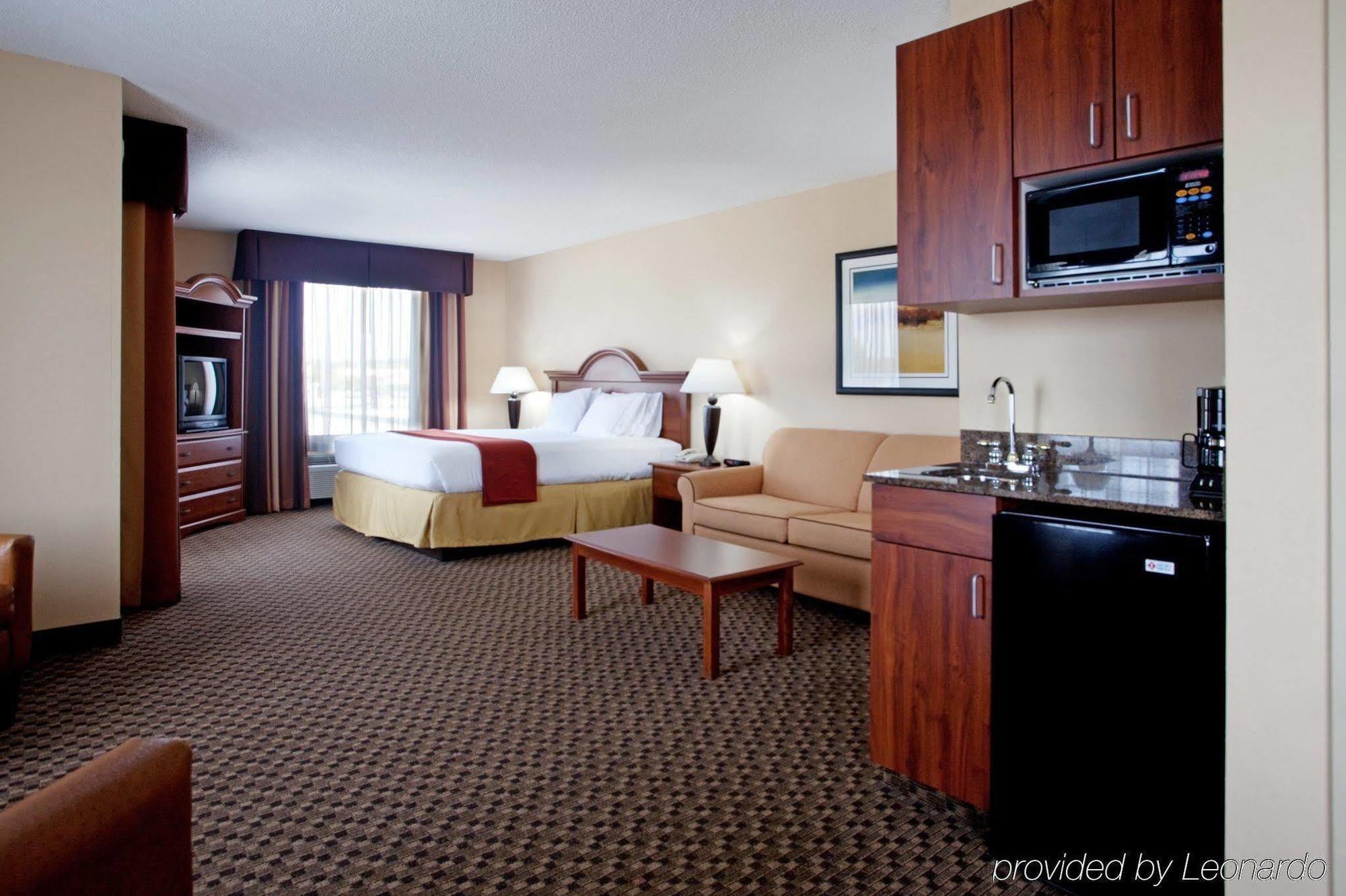 Holiday Inn Express Hotel & Suites Columbia-I-20 At Clemson Road By Ihg Exterior photo