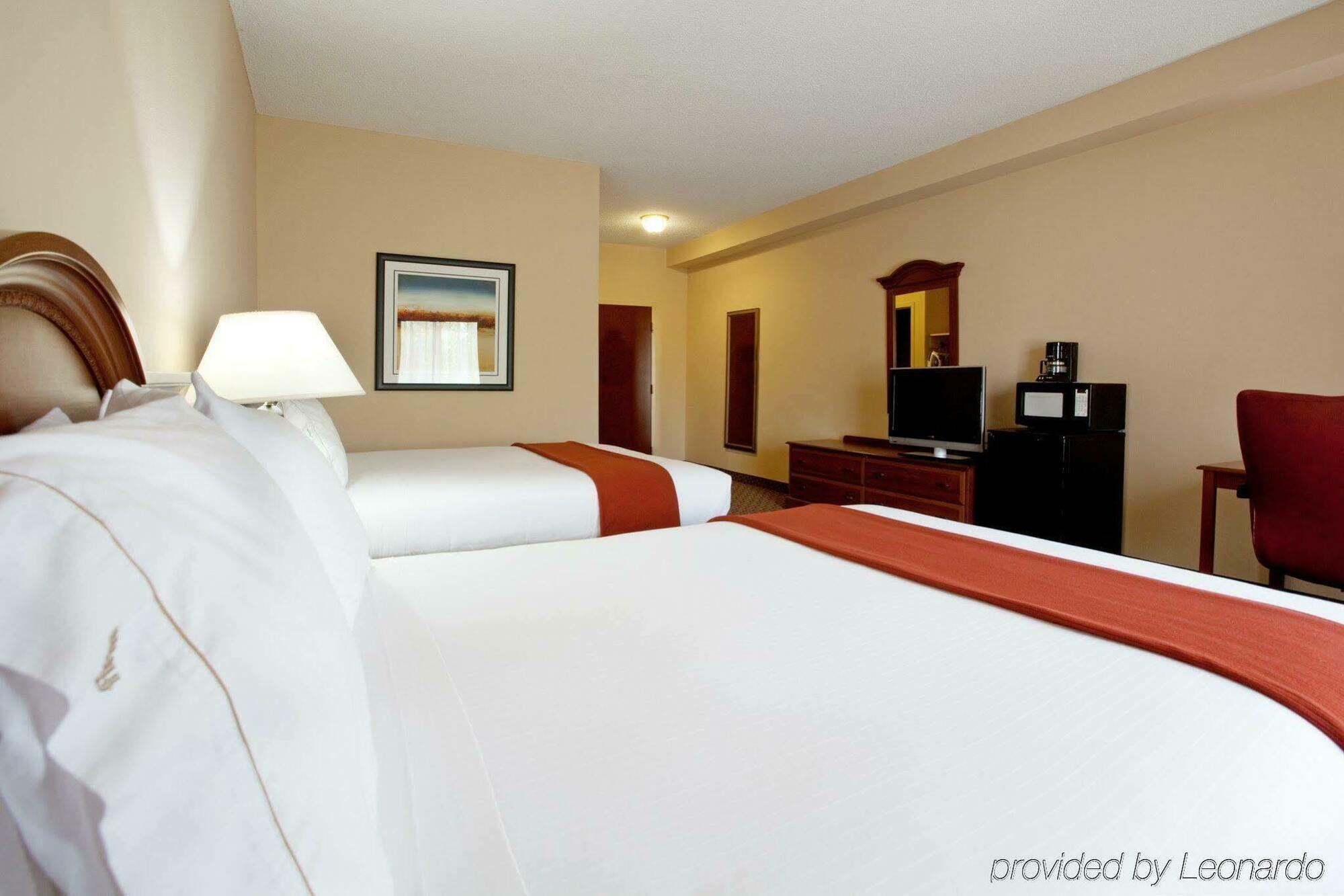 Holiday Inn Express Hotel & Suites Columbia-I-20 At Clemson Road By Ihg Exterior photo